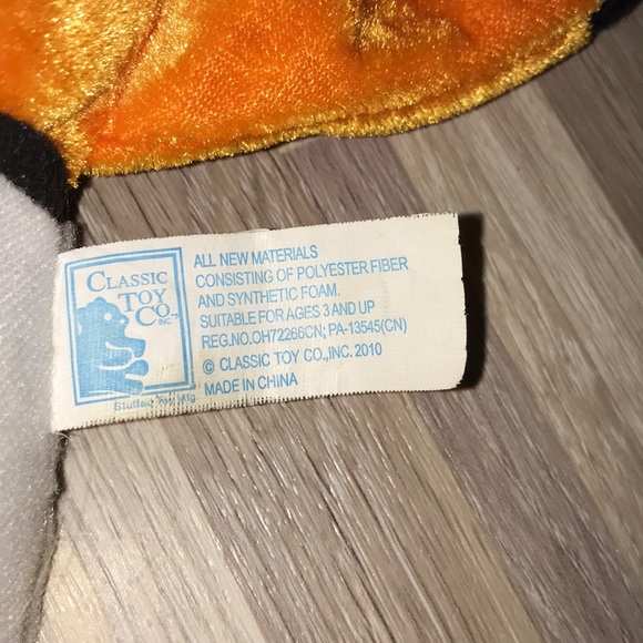 Dora Fish - Picture 7 of 9